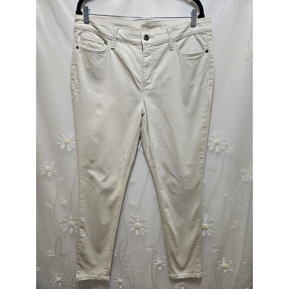 St Johns bay Womens Size 14 Off white Jeans Skinny Leg Casual Stylish Preppy